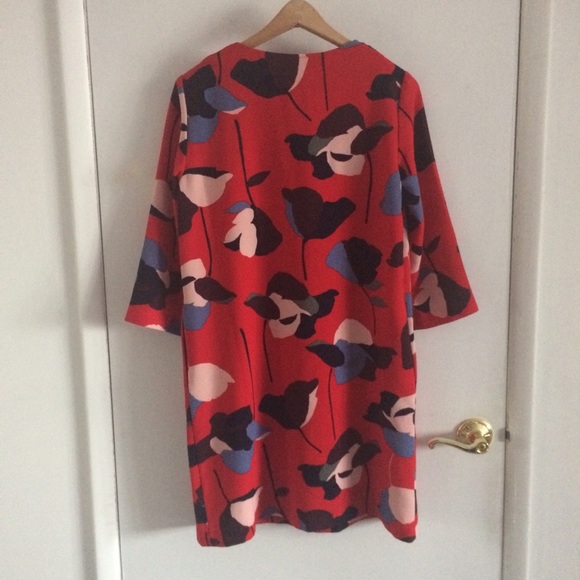 Boden Red V-Cut Floral Dress - Picture 3 of 6